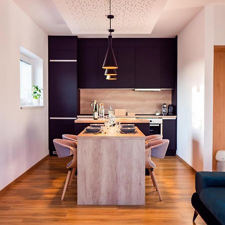 Rožnov pod Radhoštěm Apartman Eden מראה חיצוני תמונה